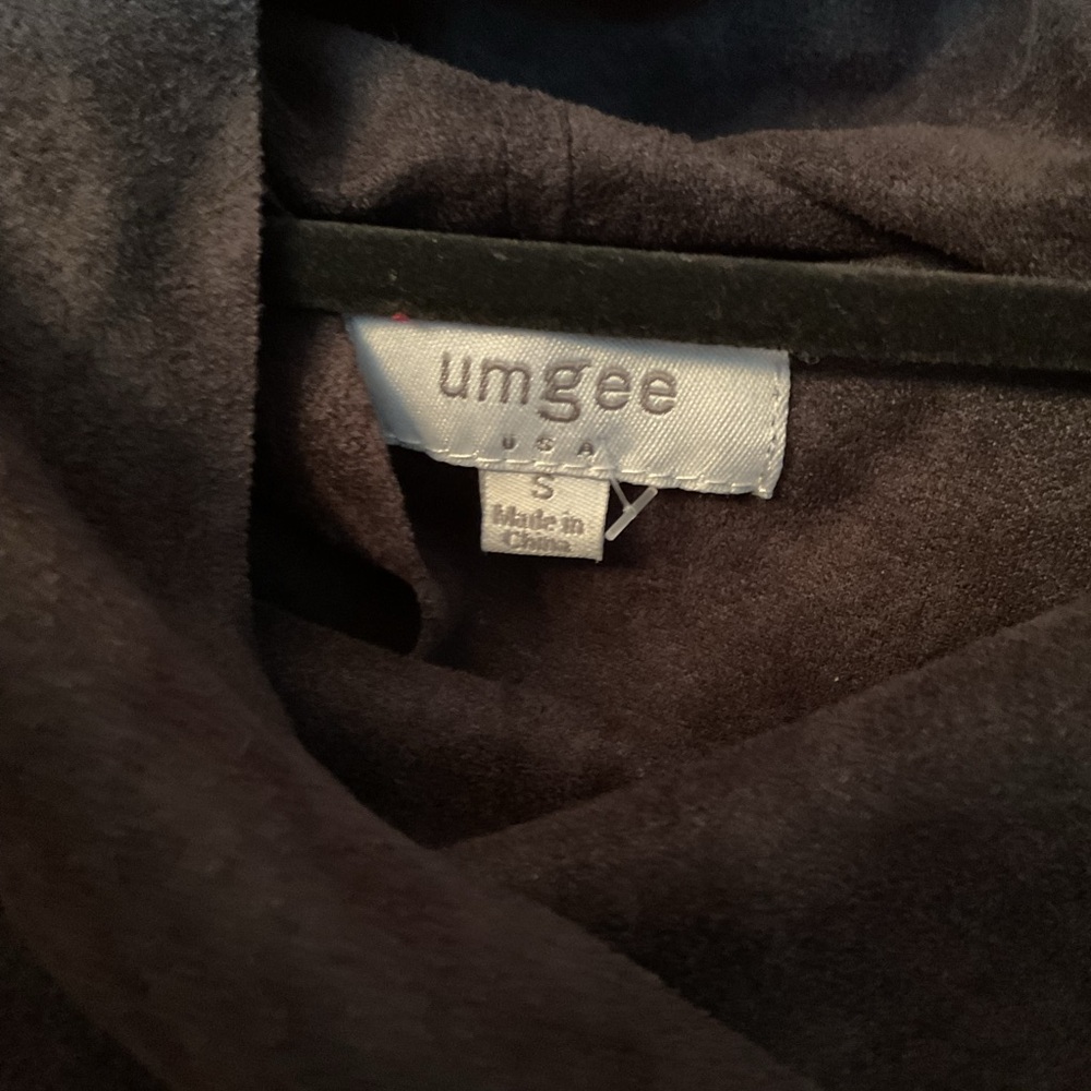 Umgee Classic Brown Women's Small lightweight zip closure w/asymmetrical front - Picture 7 of 10